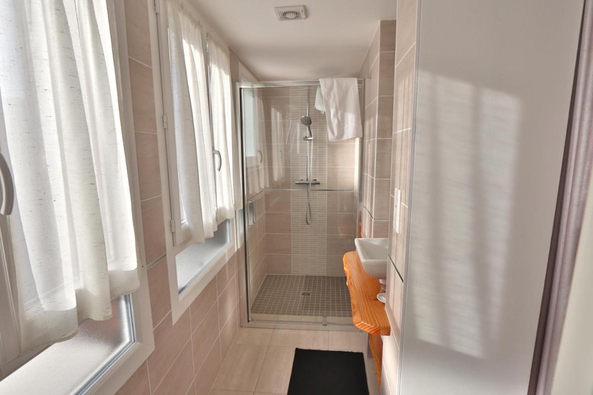 Le Relais Basque Bed & Breakfast Hagetmau Exterior photo
